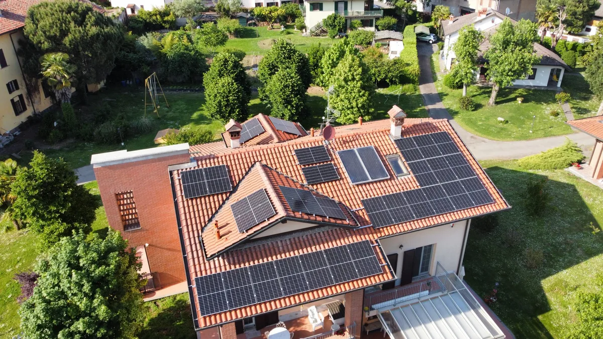 Fotovoltaico e nebbia in pianura padana: quanta energia producono i moduli N-Type d'inverno?